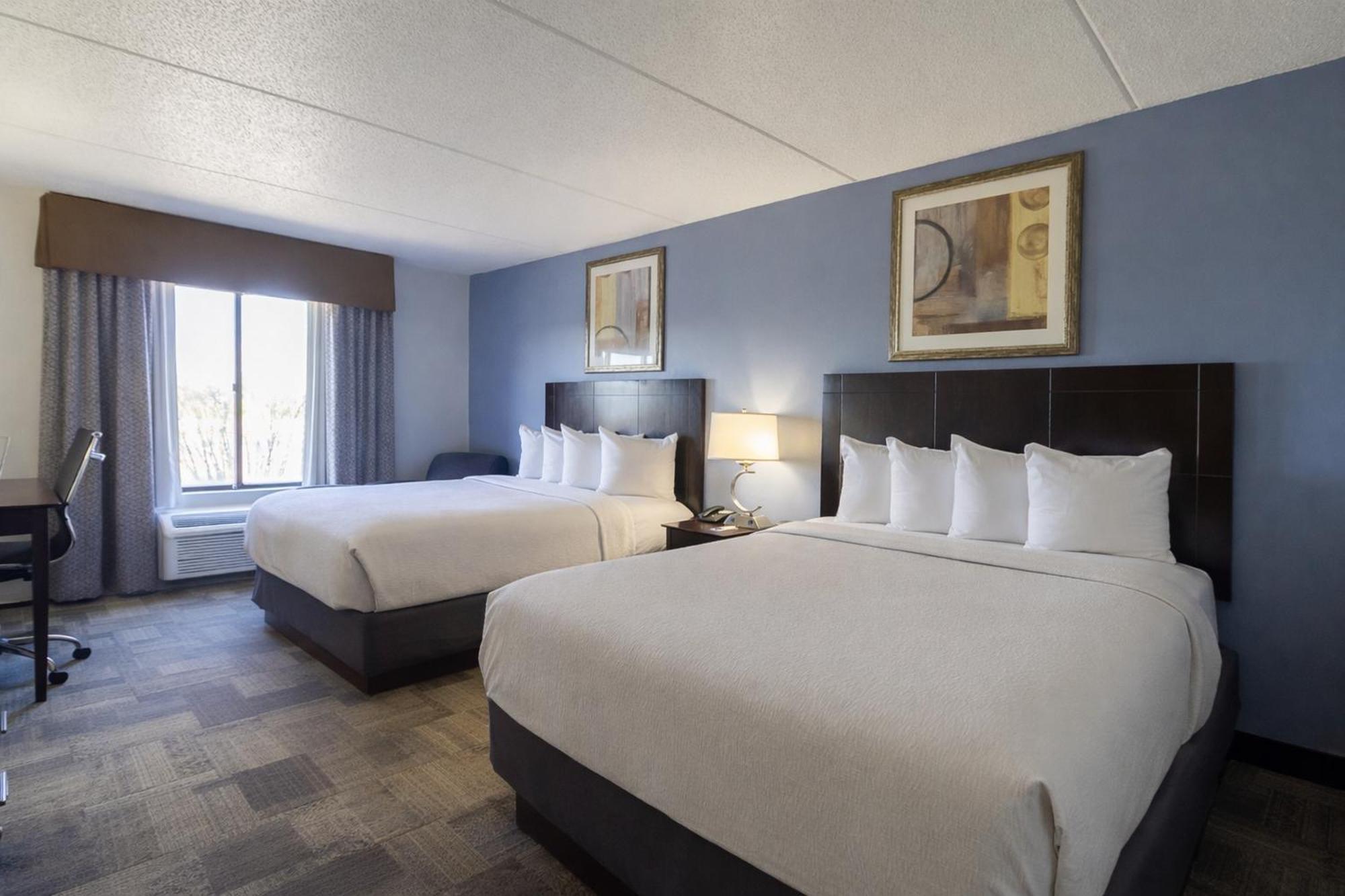 Queen Room with Two Queen Beds,1758333751:JPEG